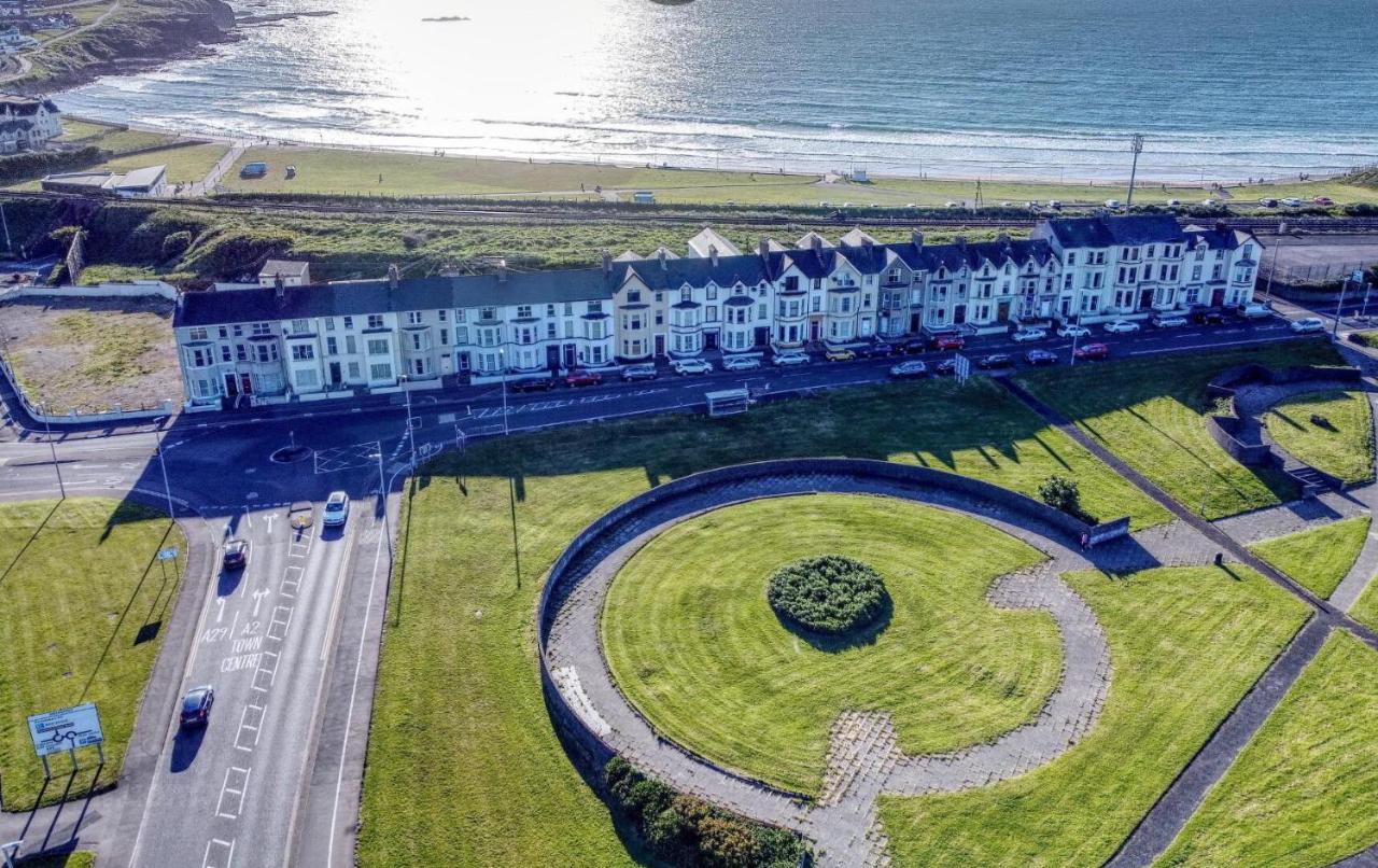 3 West Beach - Portrush By The Sea Exteriör bild